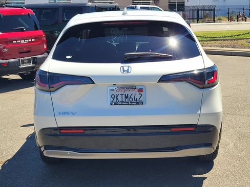 Used 2024 Honda HR-V EX-L image 5