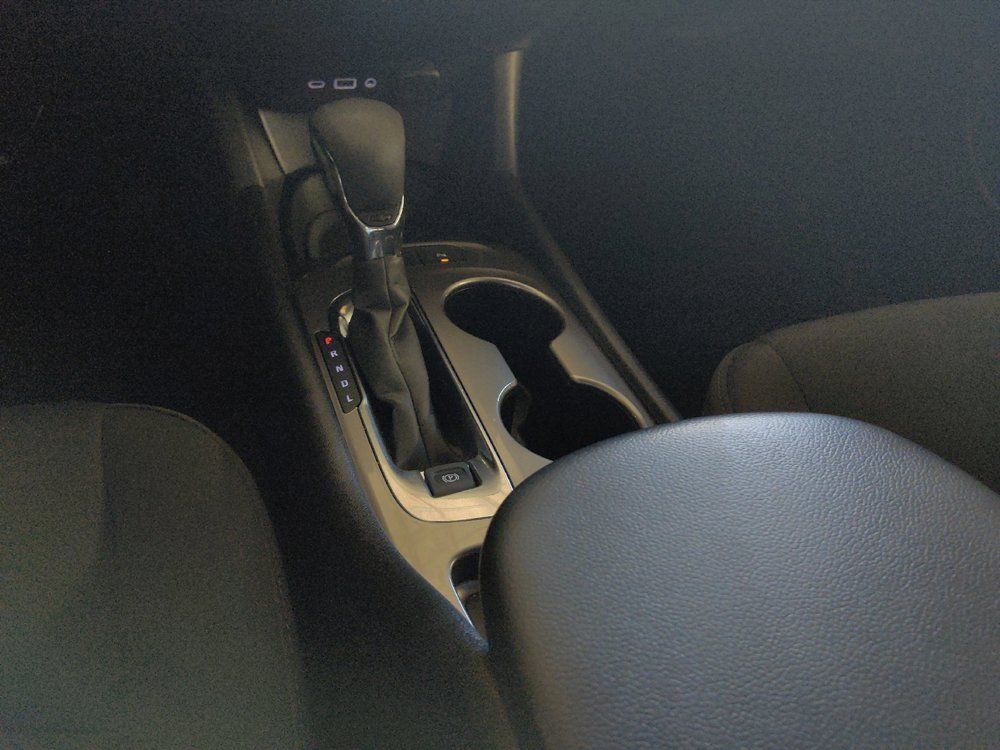 Used 2025 Chevrolet Malibu LS w/ Driver Confidence Package FWD image 26