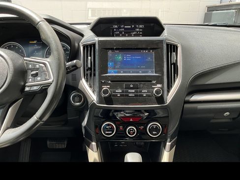 Used 2020 Subaru Forester Premium AWD/4WD image 10