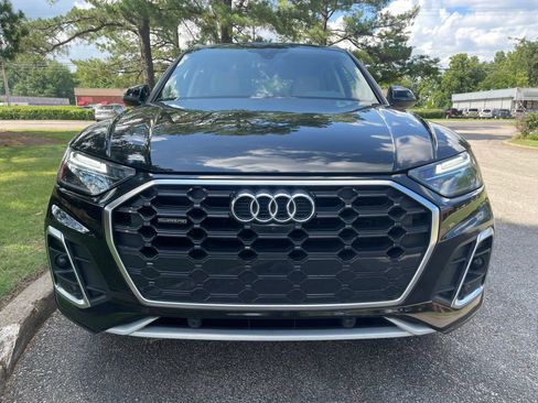 Used 2023 Audi Q5 2.0T Premium Plus w/ Premium Plus Package AWD/4WD image 8