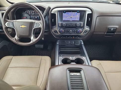 Used 2017 Chevrolet Silverado 1500 LTZ Z71 w/ LTZ Plus Package AWD/4WD image 12