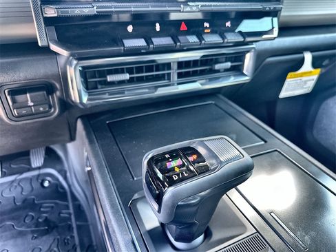 New 2026 GMC Hummer EV 4x4 Crew Cab image 27