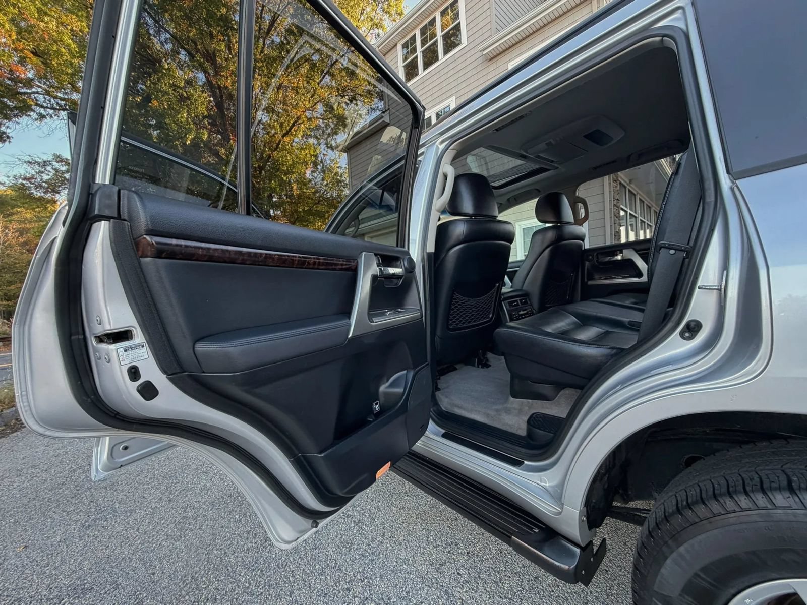Used 2013 Toyota Land Cruiser AWD/4WD image 69