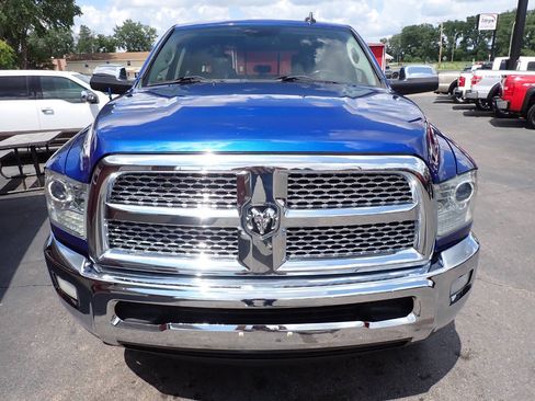 Used 2015 RAM 2500 Laramie AWD/4WD image 2