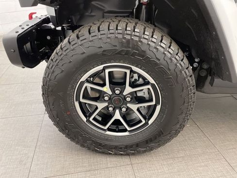 New 2026 Jeep Gladiator Rubicon image 8