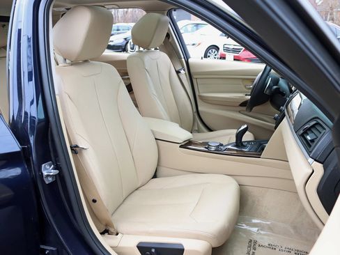 Used 2015 BMW 328i xDrive Wagon AWD/4WD image 30
