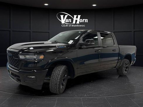 Used 2025 RAM 1500 Big Horn AWD/4WD image 3