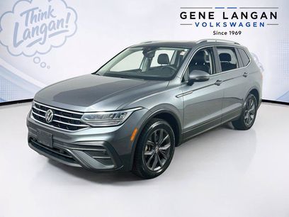 Certified 2022 Volkswagen Tiguan SE w/ Panoramic Sunroof Package
