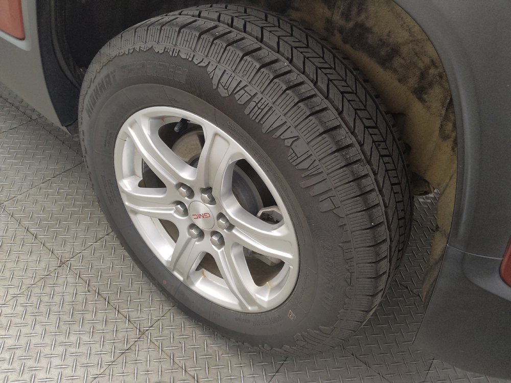 Used 2019 GMC Acadia SLE FWD image 31