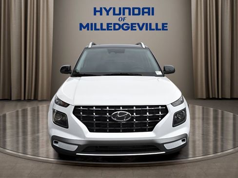 New 2026 Hyundai Venue SEL image 8