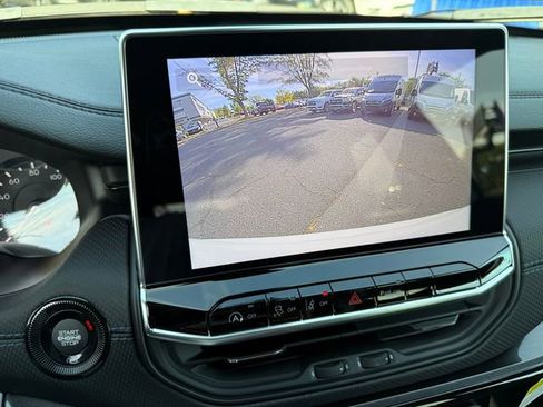 New 2026 Jeep Compass Limited image 22