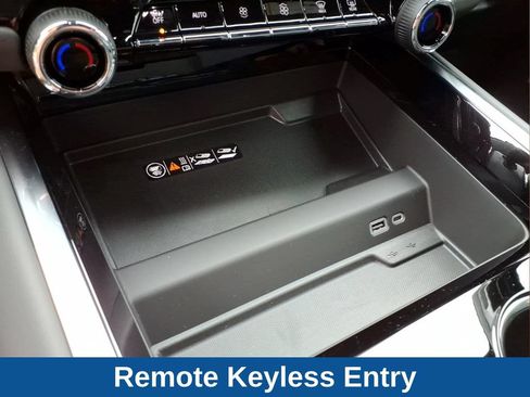 New 2026 Chevrolet Tahoe RST w/ Comfort Package AWD/4WD image 9