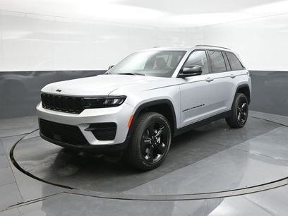 New 2025 Jeep Grand Cherokee Altitude