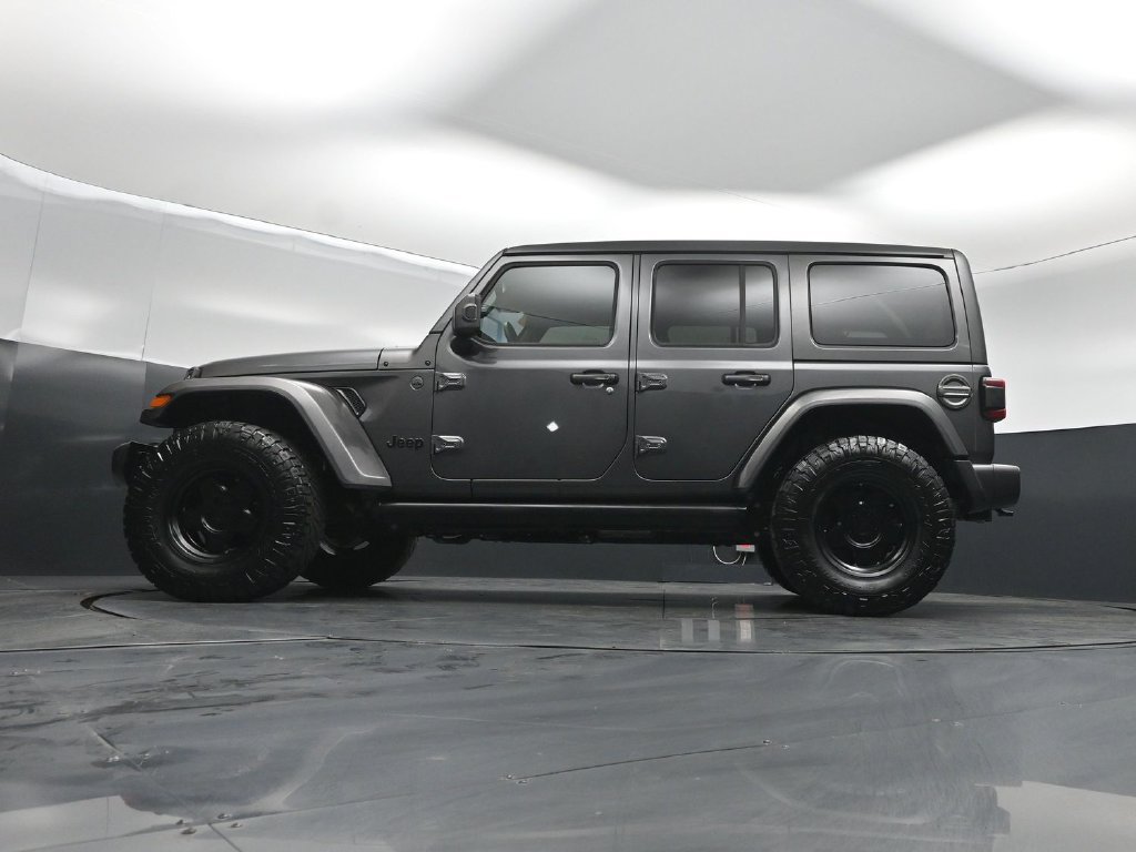 Used 2020 Jeep Wrangler Unlimited Sahara AWD/4WD image 44
