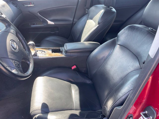 Used 2009 Lexus IS 350 w/ Premium Pkg RWD image 7
