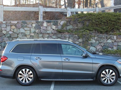 Used 2017 Mercedes-Benz GLS 450 4MATIC image 5