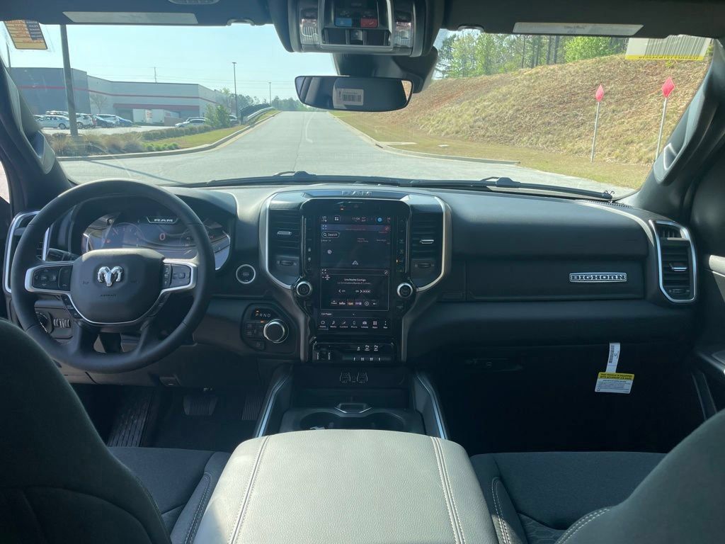 New 2026 RAM 1500 Big Horn AWD/4WD image 18