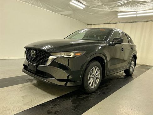 New 2025 MAZDA CX-5 AWD 2.5 S w/ Preferred Package image 4