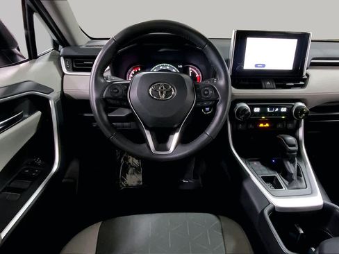 Used 2025 Toyota RAV4 XLE w/ Weather Package AWD/4WD image 6