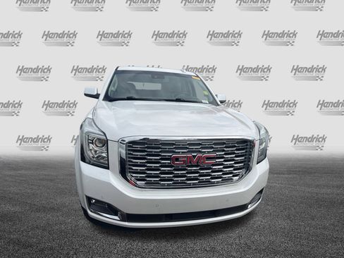 Used 2019 GMC Yukon Denali w/ Denali Ultimate Package image 3
