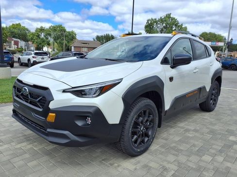 Used 2025 Subaru Crosstrek 2.5i Wilderness image 3