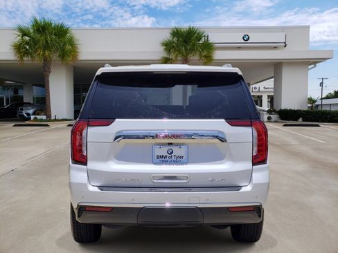 Used 2021 GMC Yukon SLT w/ SLT Premium Package RWD image 5
