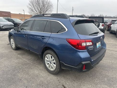 Used 2019 Subaru Outback 2.5i image 7