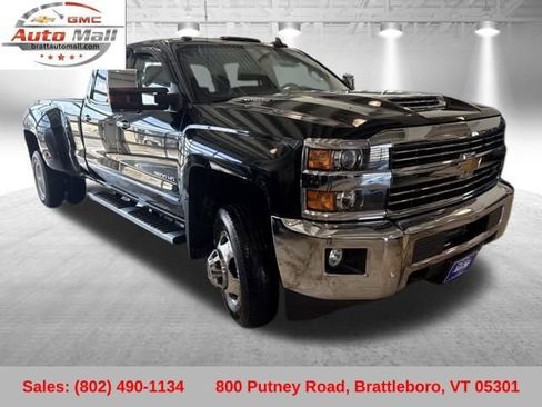 Used 2017 Chevrolet Silverado 3500 LTZ w/ Duramax Plus Package image 10