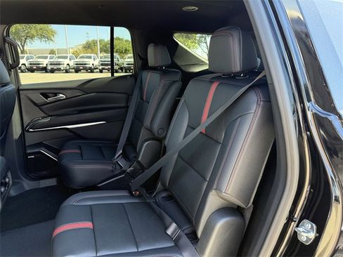 New 2026 Chevrolet Traverse RS image 26