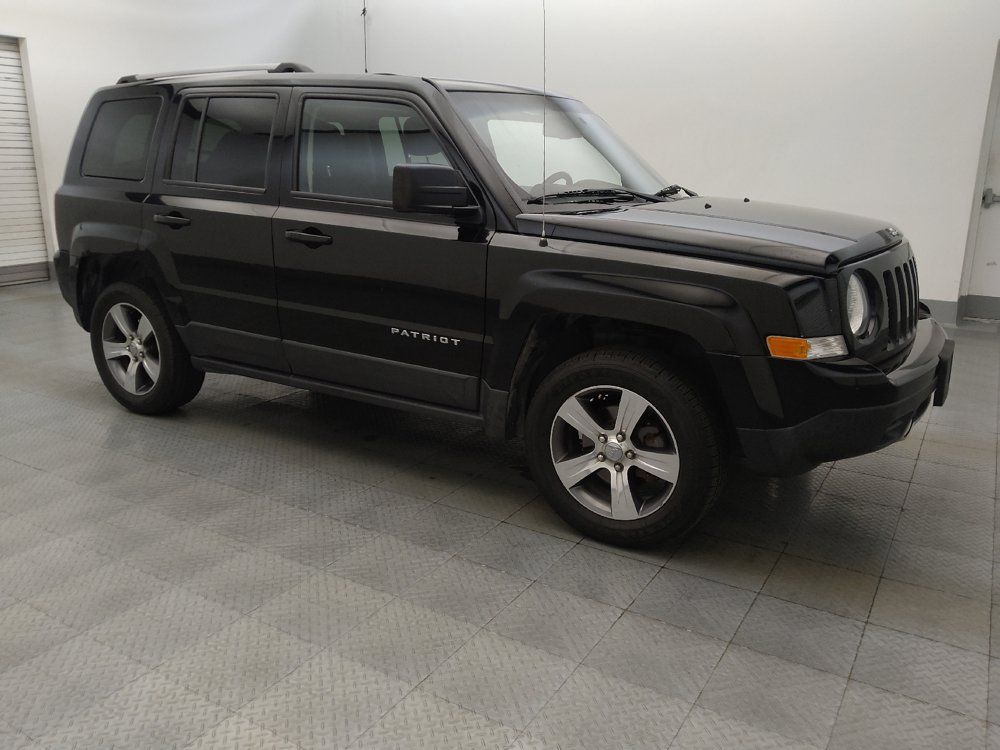 Used 2017 Jeep Patriot High Altitude AWD/4WD image 11