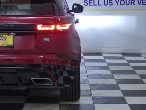 Used 2019 Land Rover Range Rover Velar R-Dynamic HSE image 40