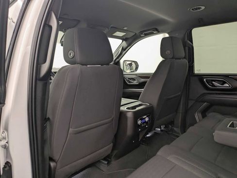 Used 2023 GMC Yukon SLE image 21