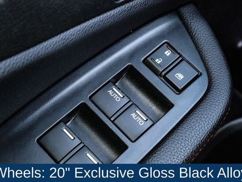 Used 2022 Honda Pilot Black Edition image 24