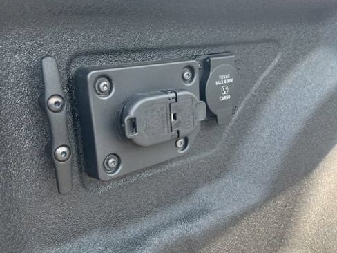 New 2026 RAM 3500 Laramie AWD/4WD image 11