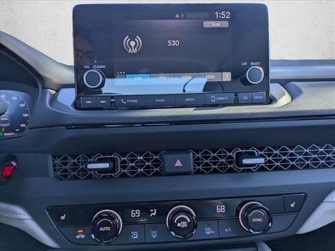 New 2025 Honda Accord SE image 12