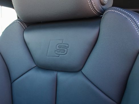 Used 2025 Audi Q3 2.0T Premium image 24