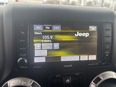 Used 2013 Jeep Wrangler Sahara w/ Trailer Tow Group image 25