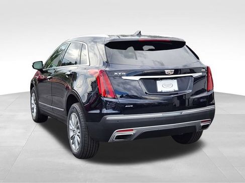Used 2021 Cadillac XT5 Premium Luxury w/ LPO, Floor Liner Package AWD/4WD image 3