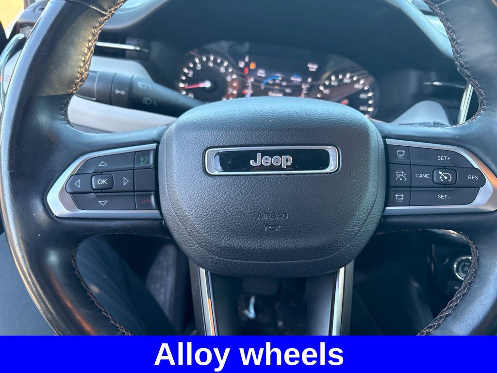 Used 2022 Jeep Compass Limited w/ Sun and Sound Group AWD/4WD image 18