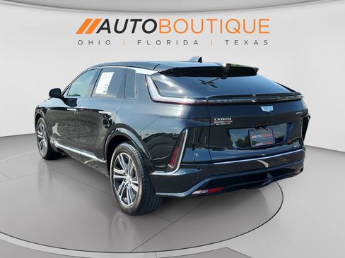 Used 2024 Cadillac Lyriq Luxury AWD/4WD image 3