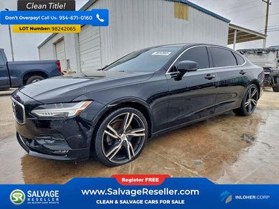 Used 2018 Volvo S90 T5 Momentum w/ Convenience Package