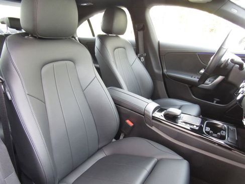 Used 2023 Mercedes-Benz CLA 250 4MATIC w/ Premium Package image 19