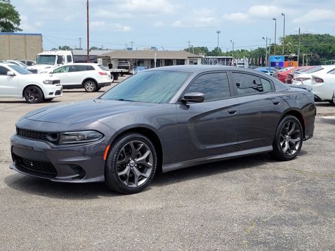 Used 2019 Dodge Charger GT RWD image 3