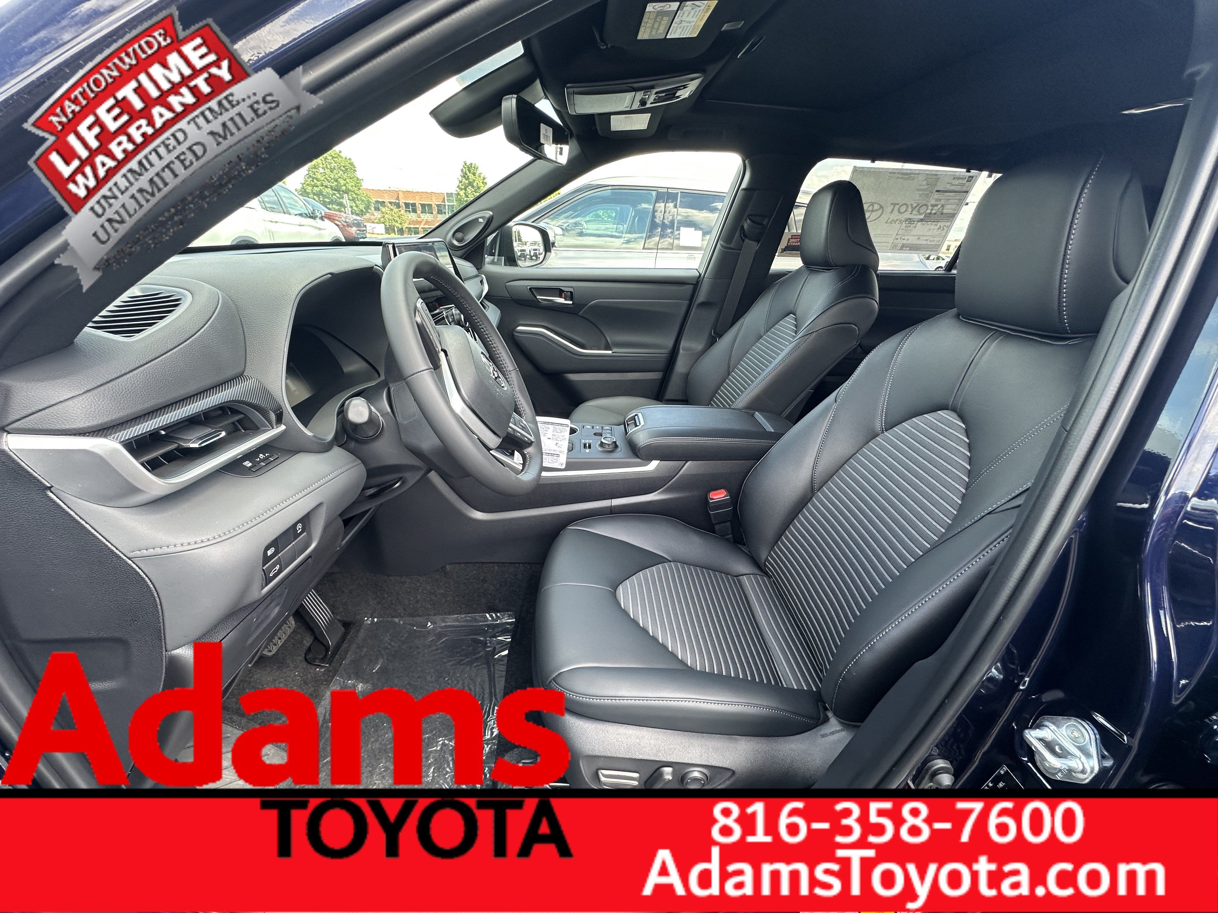Used 2026 Toyota Highlander XSE AWD/4WD image 5
