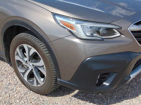 Used 2021 Subaru Outback Limited XT AWD/4WD image 2