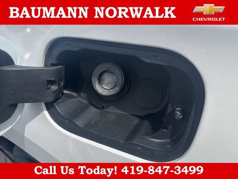 Used 2023 Chevrolet Equinox LT FWD image 30