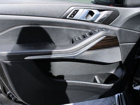 Used 2020 BMW X5 sDrive40i w/ Convenience Package image 13