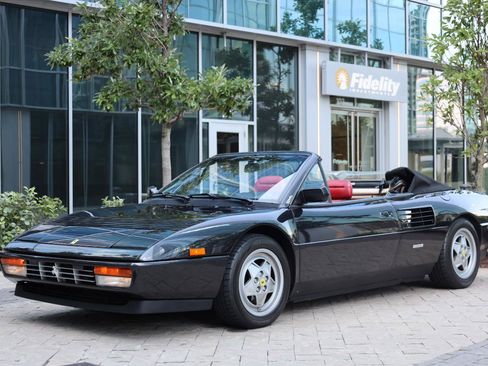 Used 1989 Ferrari Mondial T Cabriolet RWD image 83