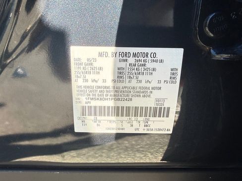 Used 2023 Ford Explorer XLT image 31