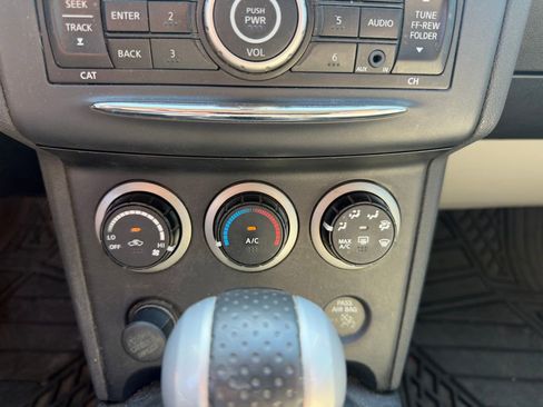 Used 2012 Nissan Rogue S FWD image 12